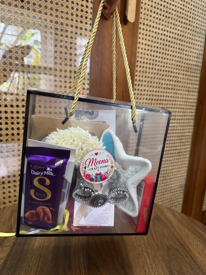 Women's Luxury Gift Hamper - Packed in Premium Transparent Gift Box