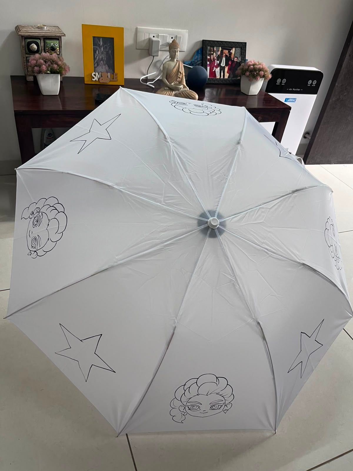 KPOP Stars DIY Umbrella Activity Kit - uncoloured with chibi girl and star outlines